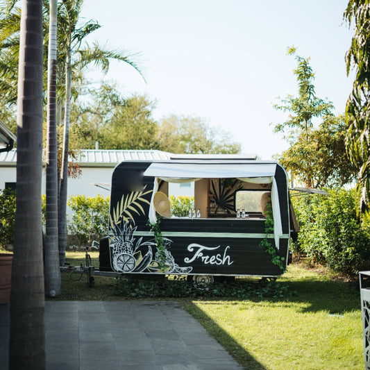 Le Carrosse Bar à Jus Fresh and Love : Une Expérience Unique pour un Vin d'Honneur Inoubliable